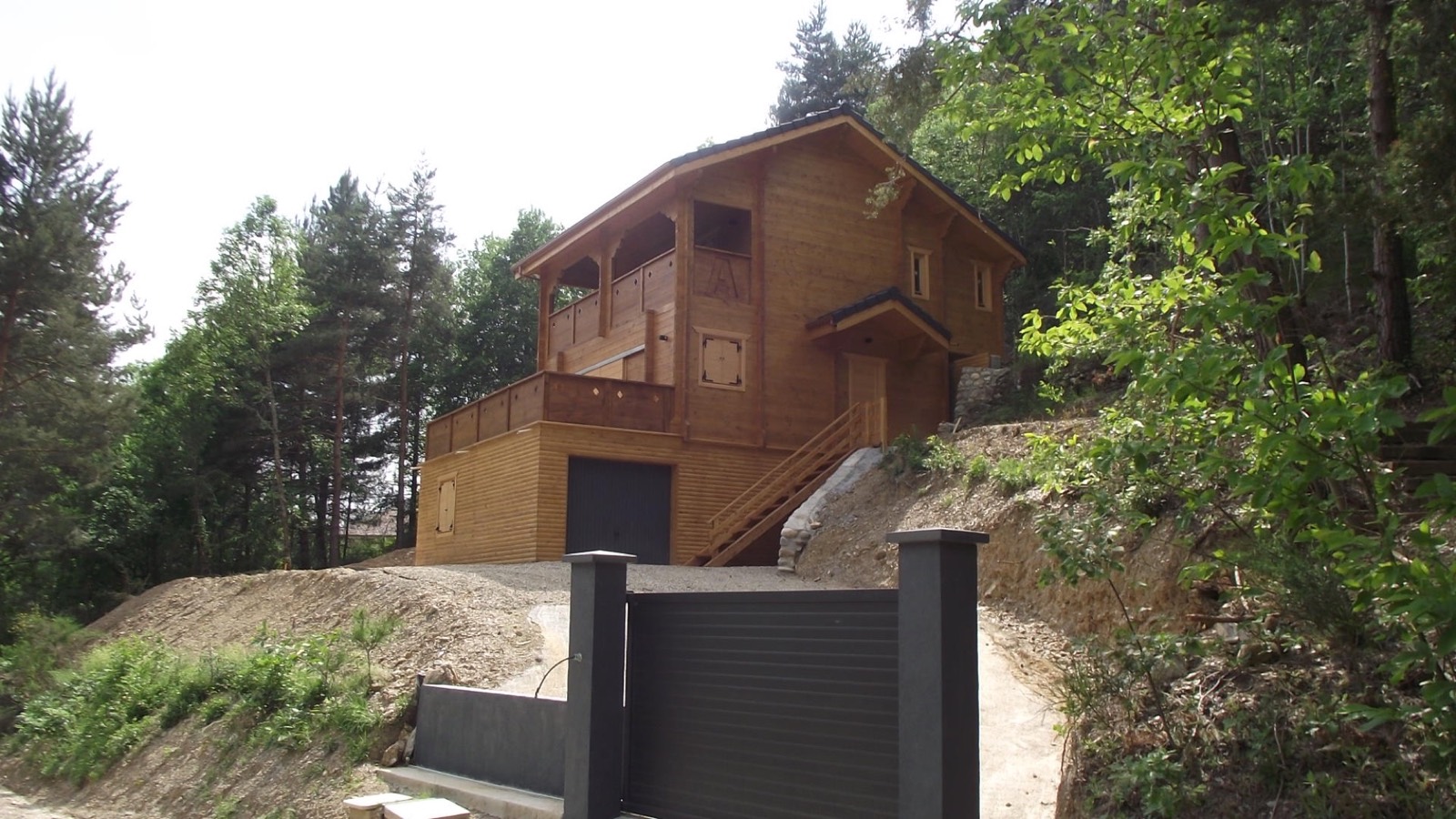 Casa Lemn Amico